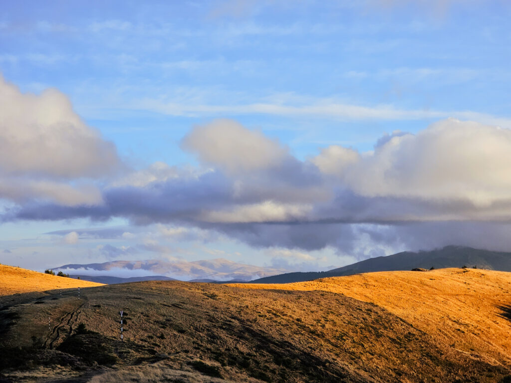 EMTB de noiembrie - Poiana Brasov (Potecile Familial, Crucur si Hodl) si Piatra Mare (urcare pe Familial si coborare pe Tamina)